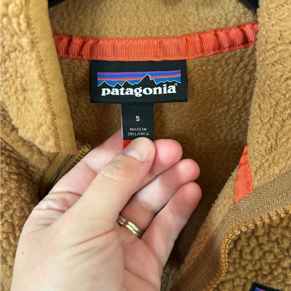 Patagonia Teddy Bear Fleece Pullover - Picture 3 of 4